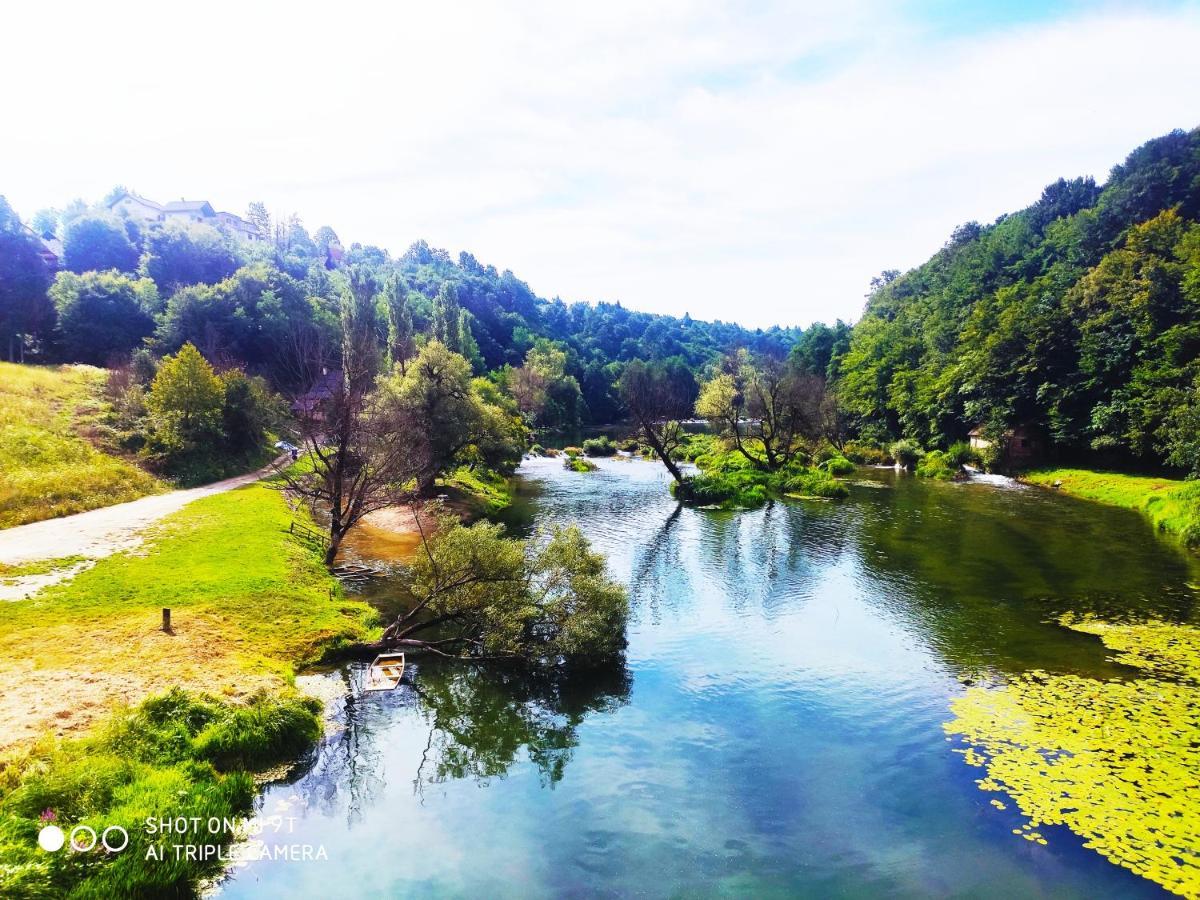 Smaragd River Near Rastoke & Plitvice Lakes Slunj Eksteriør bilde