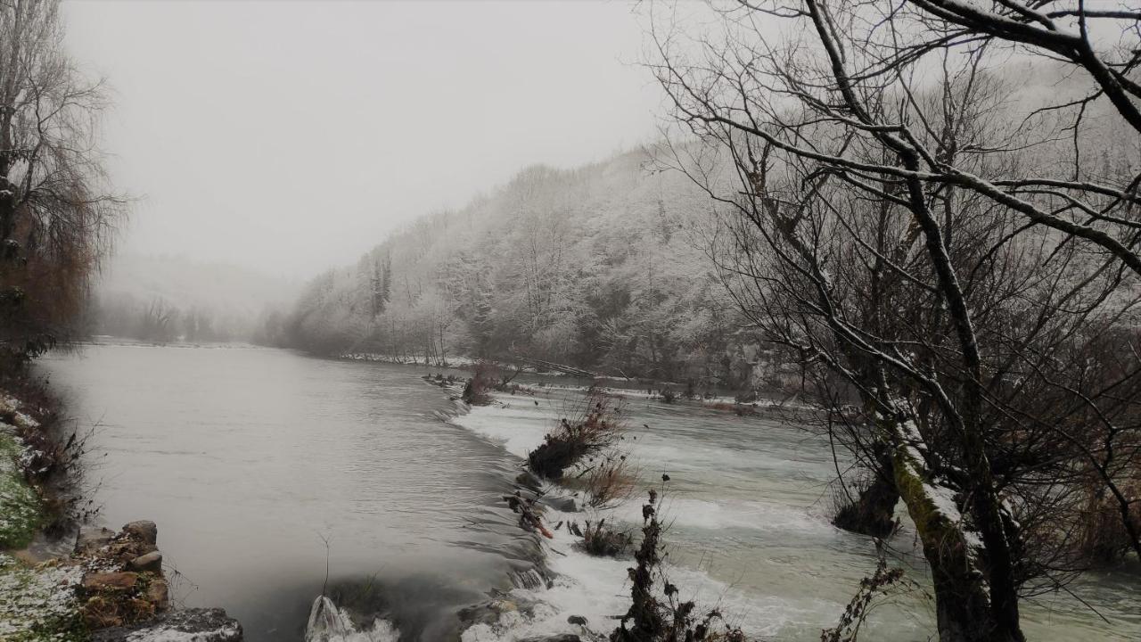 Smaragd River Near Rastoke & Plitvice Lakes Slunj Eksteriør bilde
