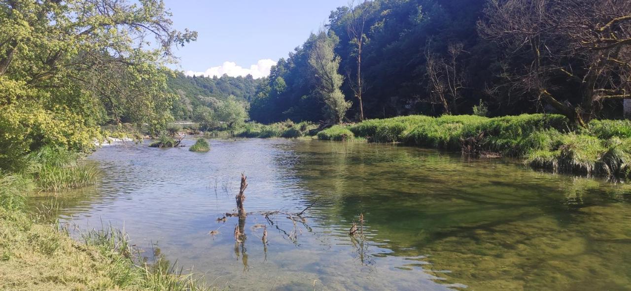 Smaragd River Near Rastoke & Plitvice Lakes Slunj Eksteriør bilde
