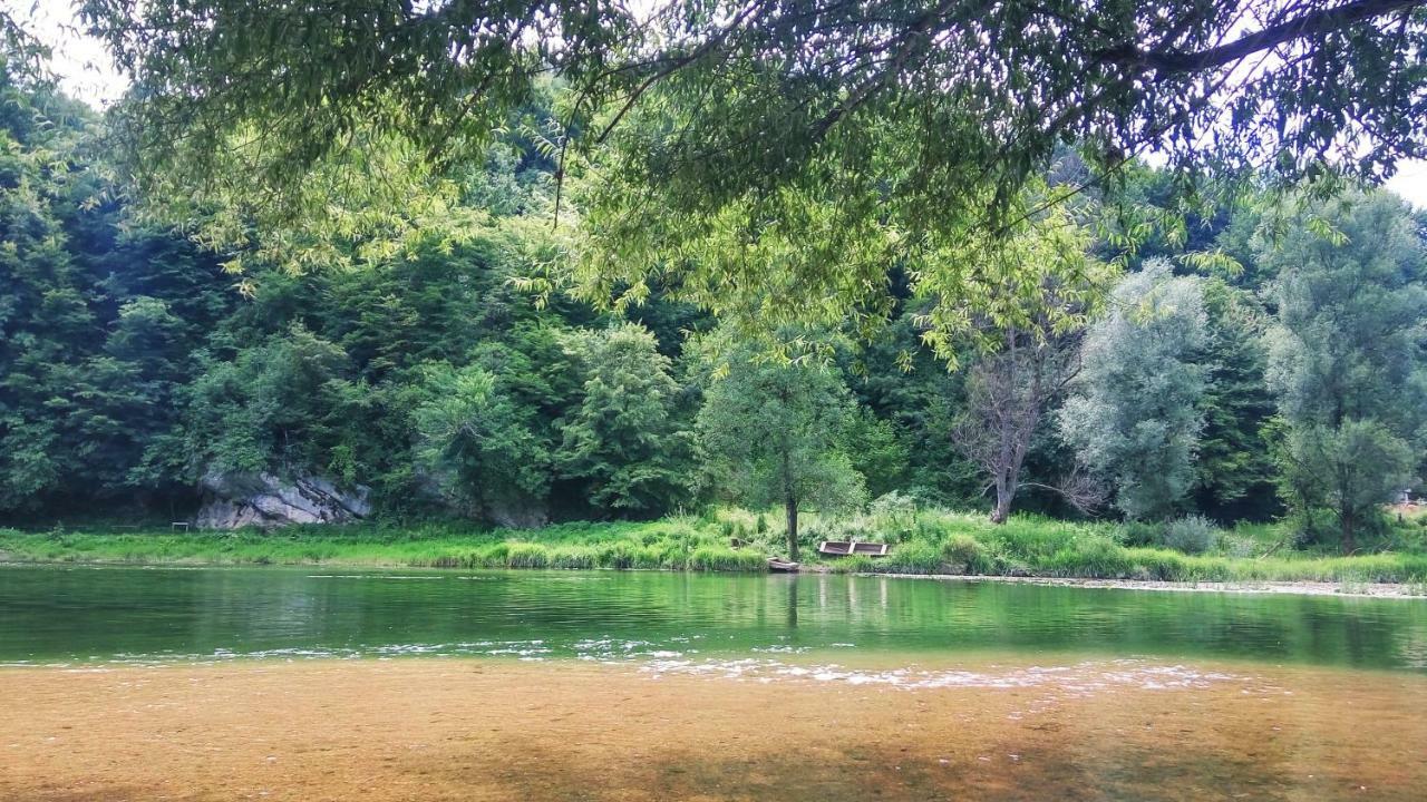 Smaragd River Near Rastoke & Plitvice Lakes Slunj Eksteriør bilde