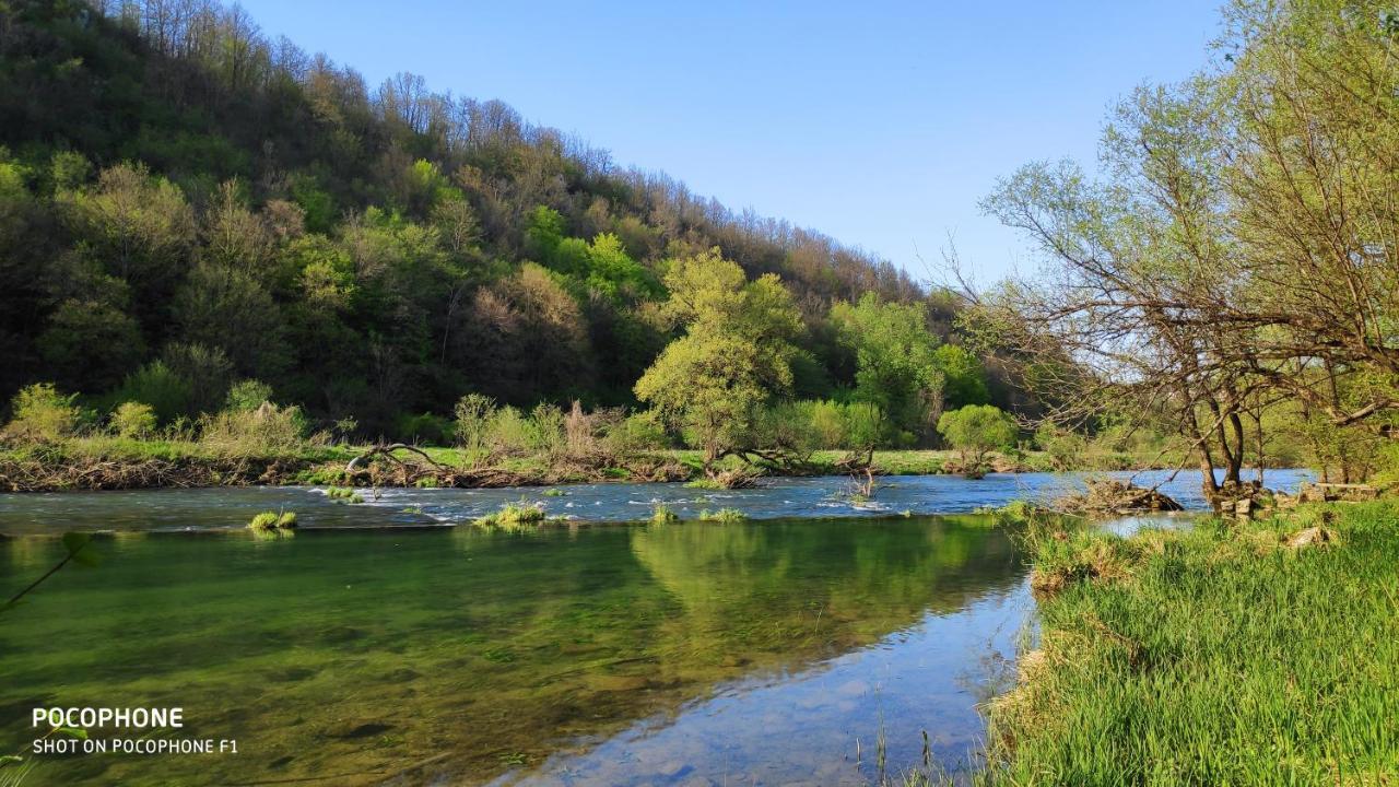 Smaragd River Near Rastoke & Plitvice Lakes Slunj Eksteriør bilde